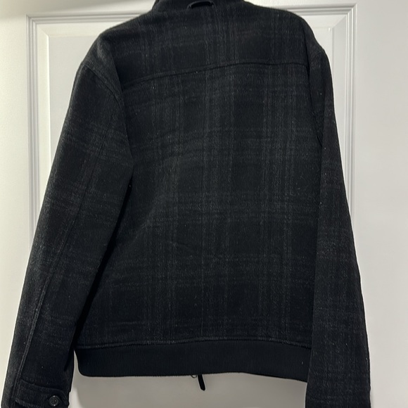 Men’s Roots Coat - Picture 5 of 9